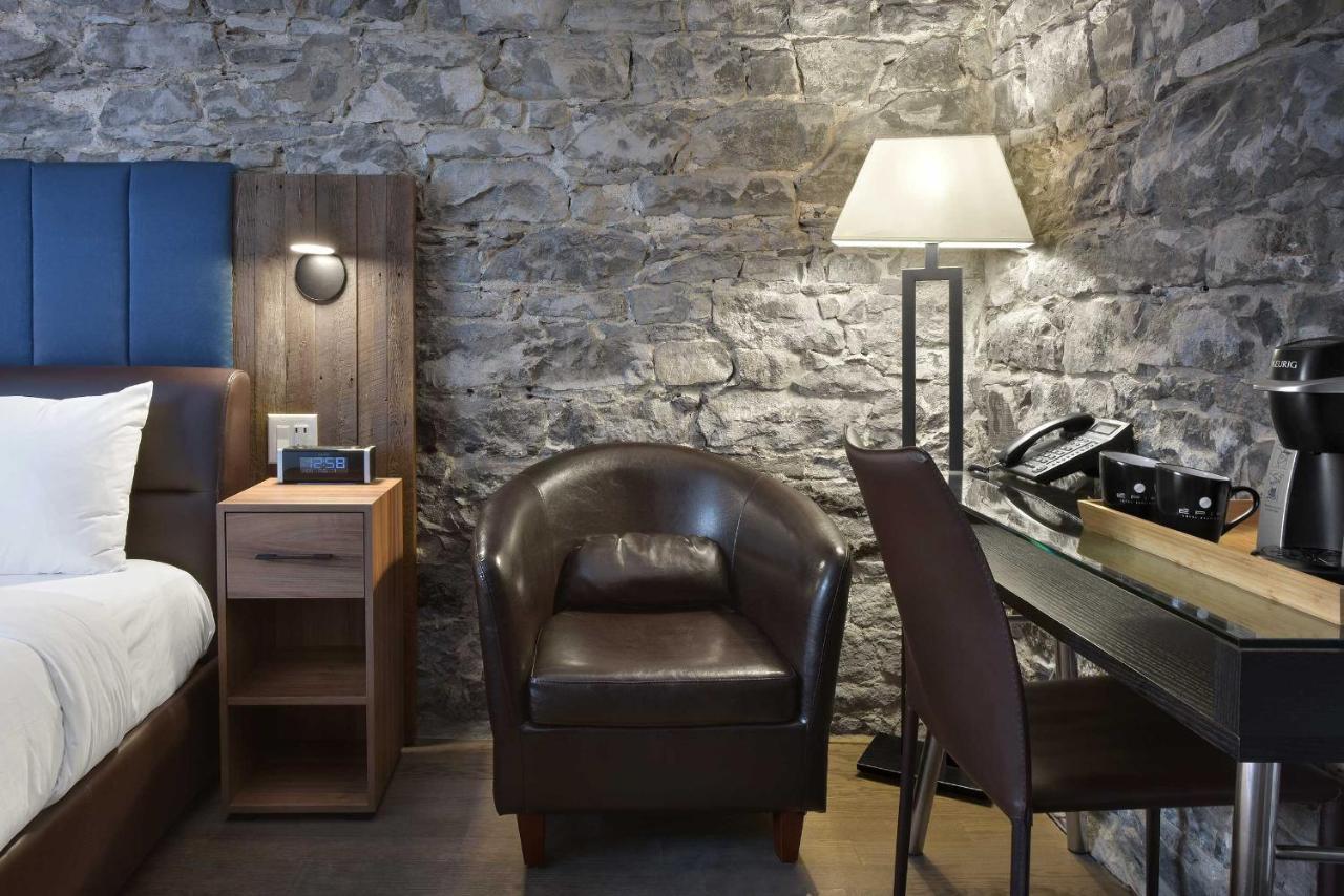 Hotel Epik Montreal Ngoại thất bức ảnh