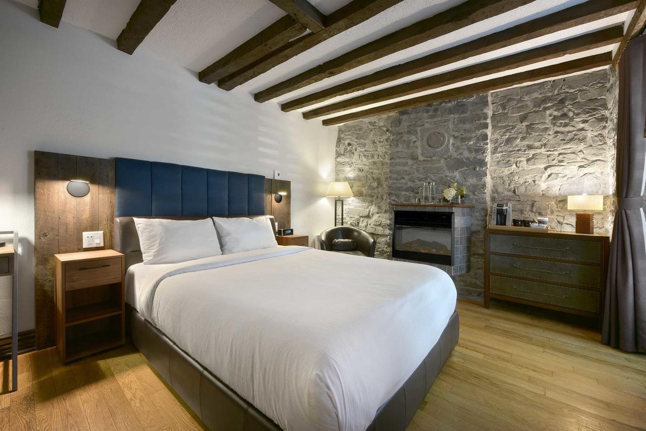 Hotel Epik Montreal Ngoại thất bức ảnh